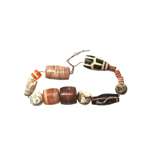 Rigvedic Period, Beads, Carnelian & Suleimani Banded Agate, all Broken/ Damaged, set of 12