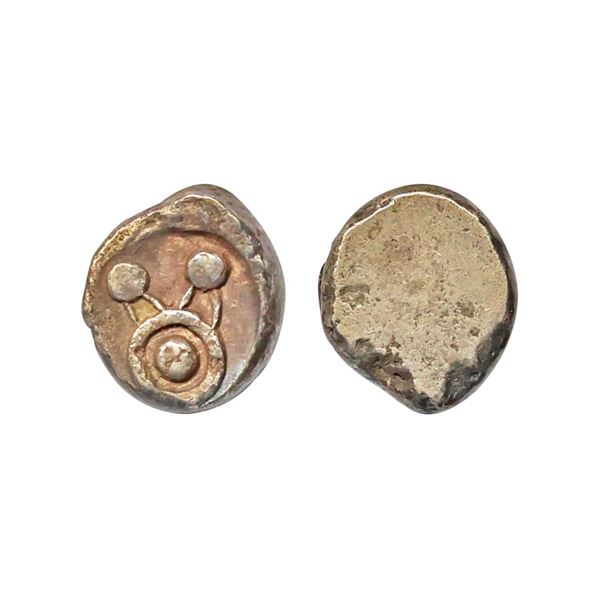 Kuntala Janapada (600-500 BC), Wai Region, Silver Full Unit, 5.43 gms, Pulley like symbol