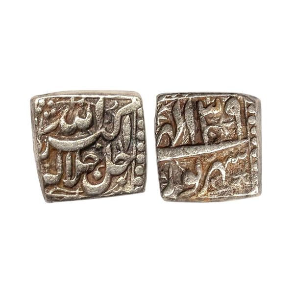 Mughal, Akbar (AH 963-1014, 1556-1605 AD), Silver Square ½ Rupee, 5.59 gms. Akbar (AH 963-
