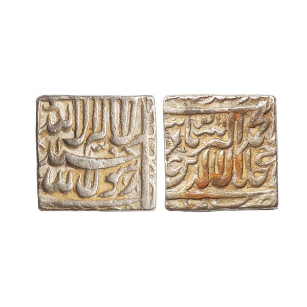 Mughal, Akbar (AH 963-1014, 1556-1605 AD), Silver Square Rupee, 11.23 gms. Akbar (AH 963-1