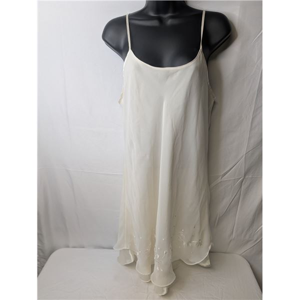 Mystique negligee with Silkwear Made in Canada robe shear
