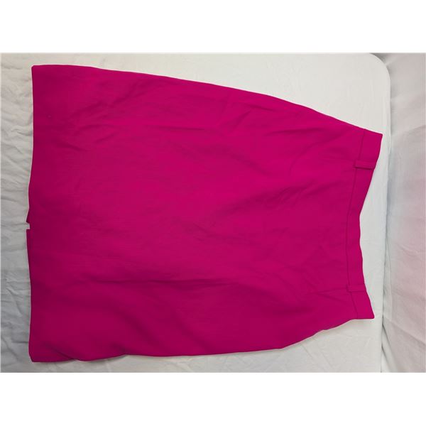 Escada hot pink pencil skirt 100% wool