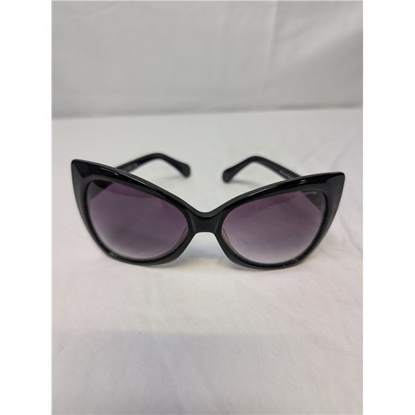 Tom Ford black frame sunglasses