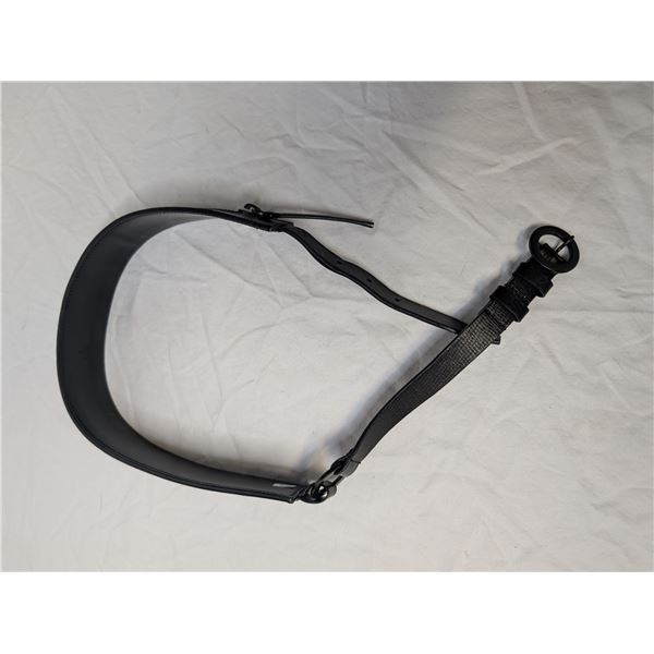 Gucci black belt with zipper detail