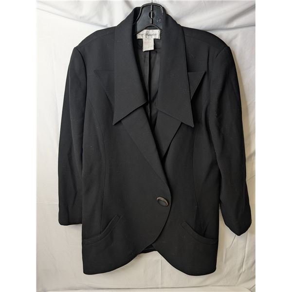 Karl Lagerfeld single button black wool blazer w/pockets