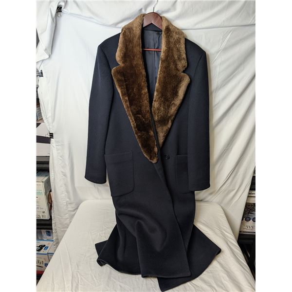 Neiman Marcus men's overcoat Navy with fur collar detail