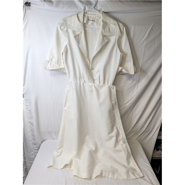 Albert Nipon dress vintage white with black stitching