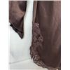 Image 4 : Brown lace dress with fur collar