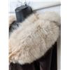 Image 5 : Brown lace dress with fur collar