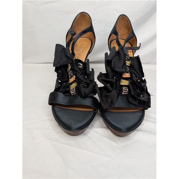 Lanvin Black heel satin ruffle