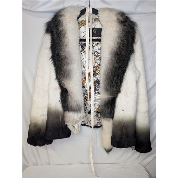 Gueela cropped white blue fox fur jacket with belt