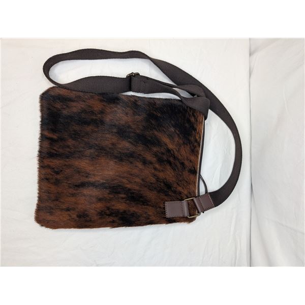 Manurizio Taiuti Leather and fur purse