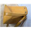 Image 5 : Louis Vuitton yellow bucket bag