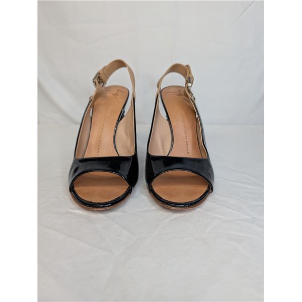 Giuseppe Zanotti heels black patent with beige leather and texture heel