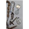 Image 2 : Religious paraphernalia