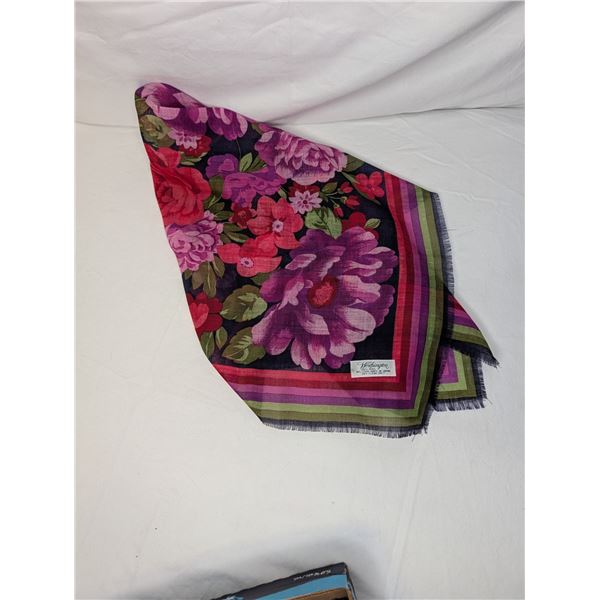Worthington 100% wool scarf