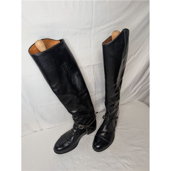 Beautiful black leather riding boots