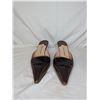 Image 1 : Manolo Blahnik real crocodile brown kitten heels