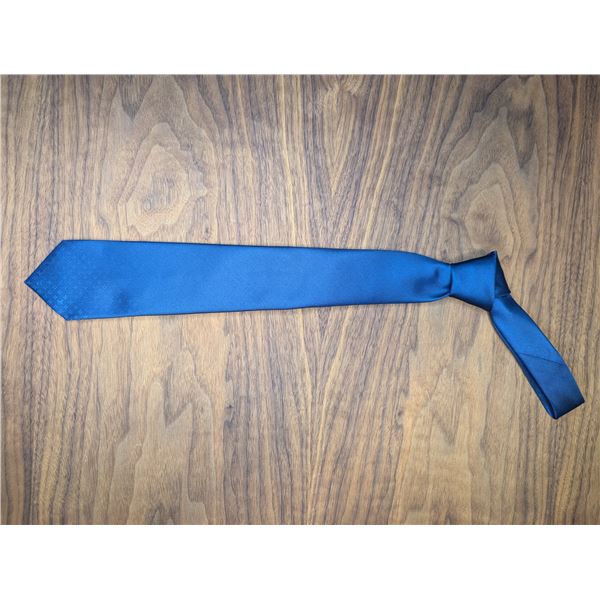 Louis Vuitton classic Navy tie 100% silk Made in Italy