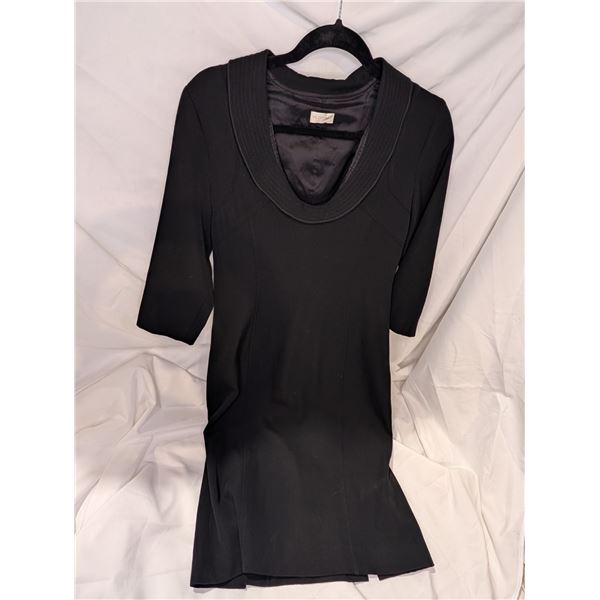 Valentino Scoop Neck Black Dress - 3/4 sleeve, box pleat kick