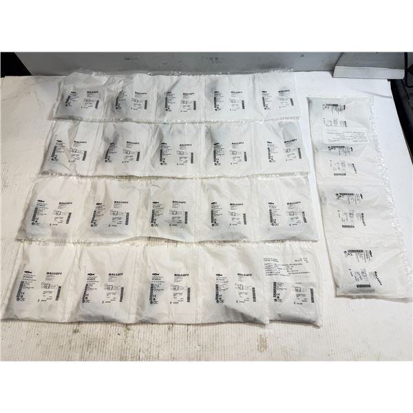 Lot of (24) Balluff #BES0059 / #BES M12MI-NSC40B-S04G