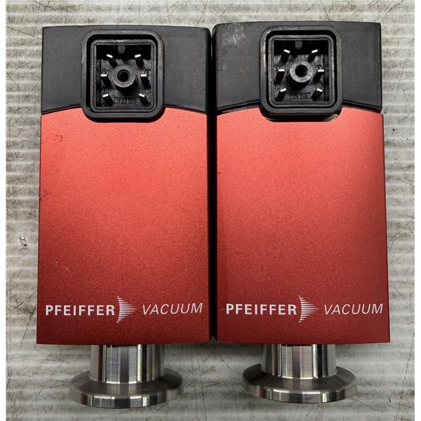 (2) Pfeiffer Vacuum #PT R26 855 Full Range Vacuum Gauges