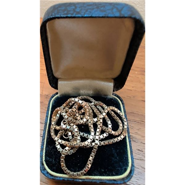 Stamped 10K Yellow Gold Box Chain Necklace with Clasp