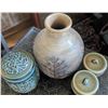 Image 20 : Celtic Porcelain w/ Studio Pottery Vase