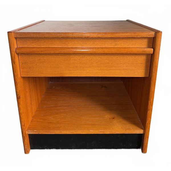 Teak Veneer Nightstand w/ Drawer & Lower Shelf