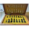 Image 4 : Wooden Chess Set with Pieces and Chess-Themed Tie Pins