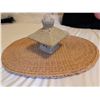Image 5 : Lot: Bonsai Pots, Lantern, Mat, and Glass Plate