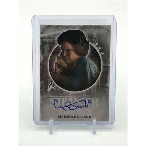 TOPPS NETFLIX STRANGER THINGS CYNTHIA BARRETT SIGNED TRADING CARD