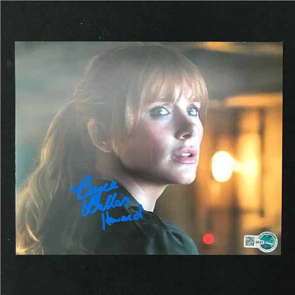 BRYCE DALLAS HOWARD SIGNED JURASSIC PARK 8X10 - WWOC COA