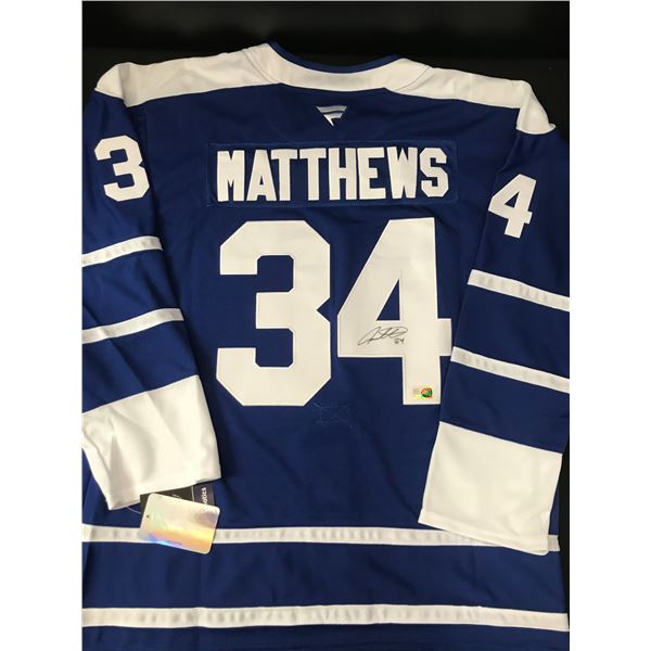 AUSTON MATTHEWS SIGNED TORONTO MAPLE LEAFS CUSTOM JERSEY - ELITE COA