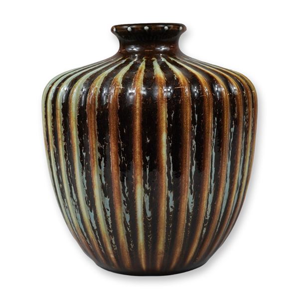Wedgwood Norman Wilson Art Pottery Ribbed Vase with Variegated Glaze