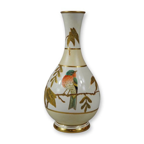 Wedgwood Bone China Gilt Paste and Enameled Bird Covered Urn Vase