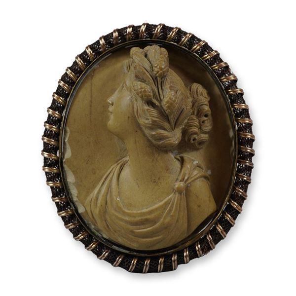 10K Gold Isabel Peltman Borrow's Italian Carved Lava Cameo Brooch