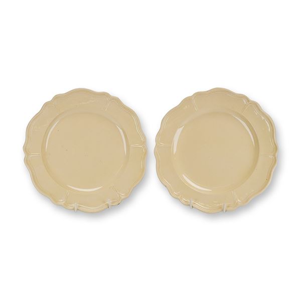 2pc English Creamware Plates with Lobed Rims, ca. 1770