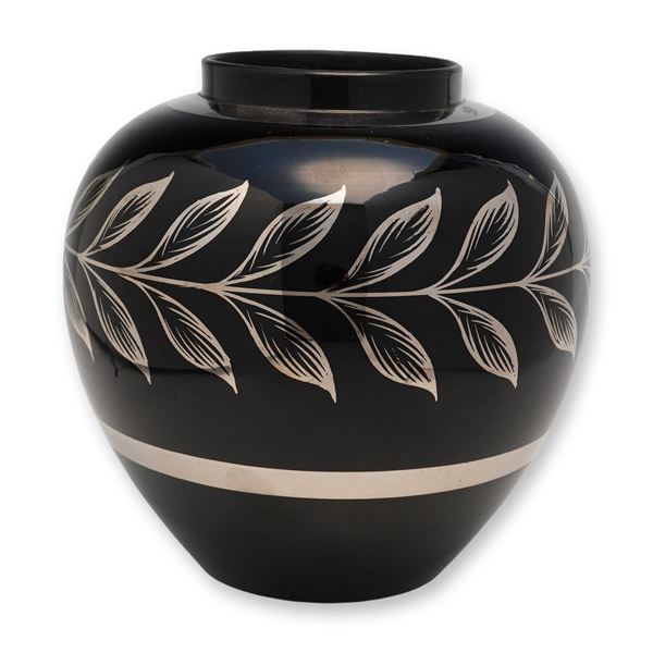 Wedgwood Art Deco Black Glazed Vase with Silver Leaf Pattern accents ca 1935