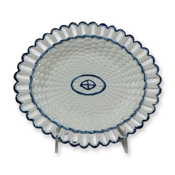Wedgwood Pearlware Reticulated Basket-Weave Oval Plate