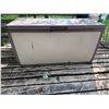 Image 2 : Outdoor storage bench