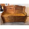 Image 1 : Wooden storage bench