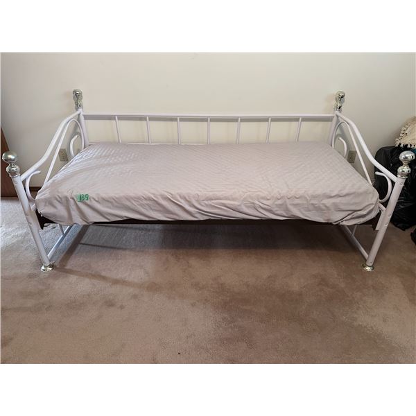 Day-bed/ sofa