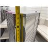 Image 6 : Triangular 3-Sided Display Grid 24" x 63"H