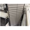 Image 5 : Triangular 3-Sided Display Grid 24" x 63"H