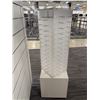 Image 7 : Triangular Sunglass Spinner Display 20" x 20" x 64"