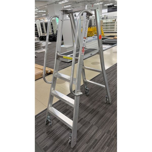 Alaco Size 4  Heavy-Duty Rolling Workstand Stock Room Ladder