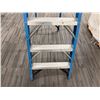 Image 5 : Werner FS108 Blue 8' Step Ladder 250 lb Capacity