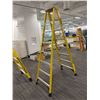 Image 7 : Werner 7308 Yellow 8' Ladder 375 lb Capacity