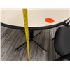 Image 5 : Round Table w/ Metal Pedestal Base 36" Dia, 29"H